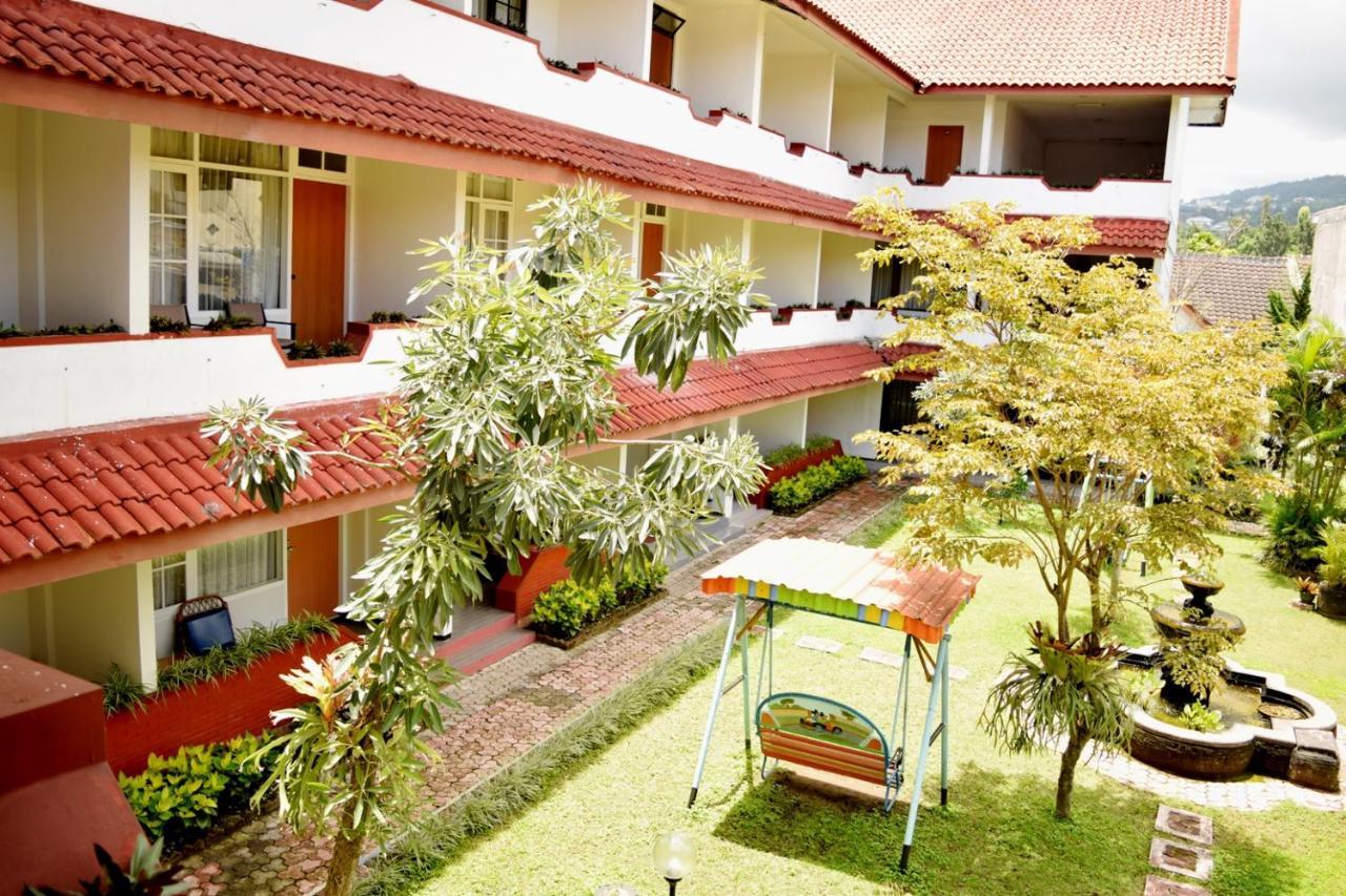 Hotel Metropole Batu  Luaran gambar