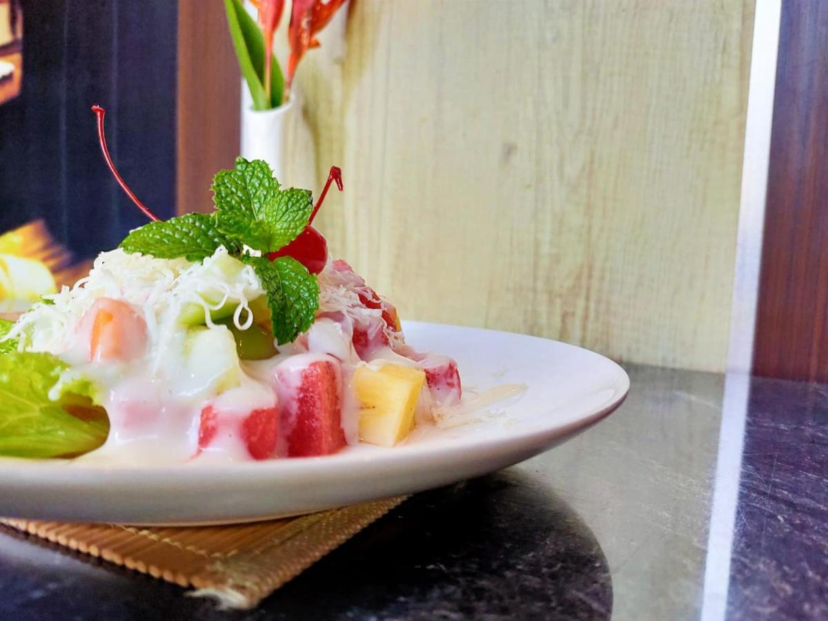Hotel Metropole Batu  Luaran gambar